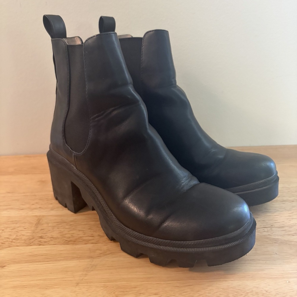 Steve Madden Amulet AMUL01S1 Women's Size 7.5 Lug Sole Boots Black Chelsea
